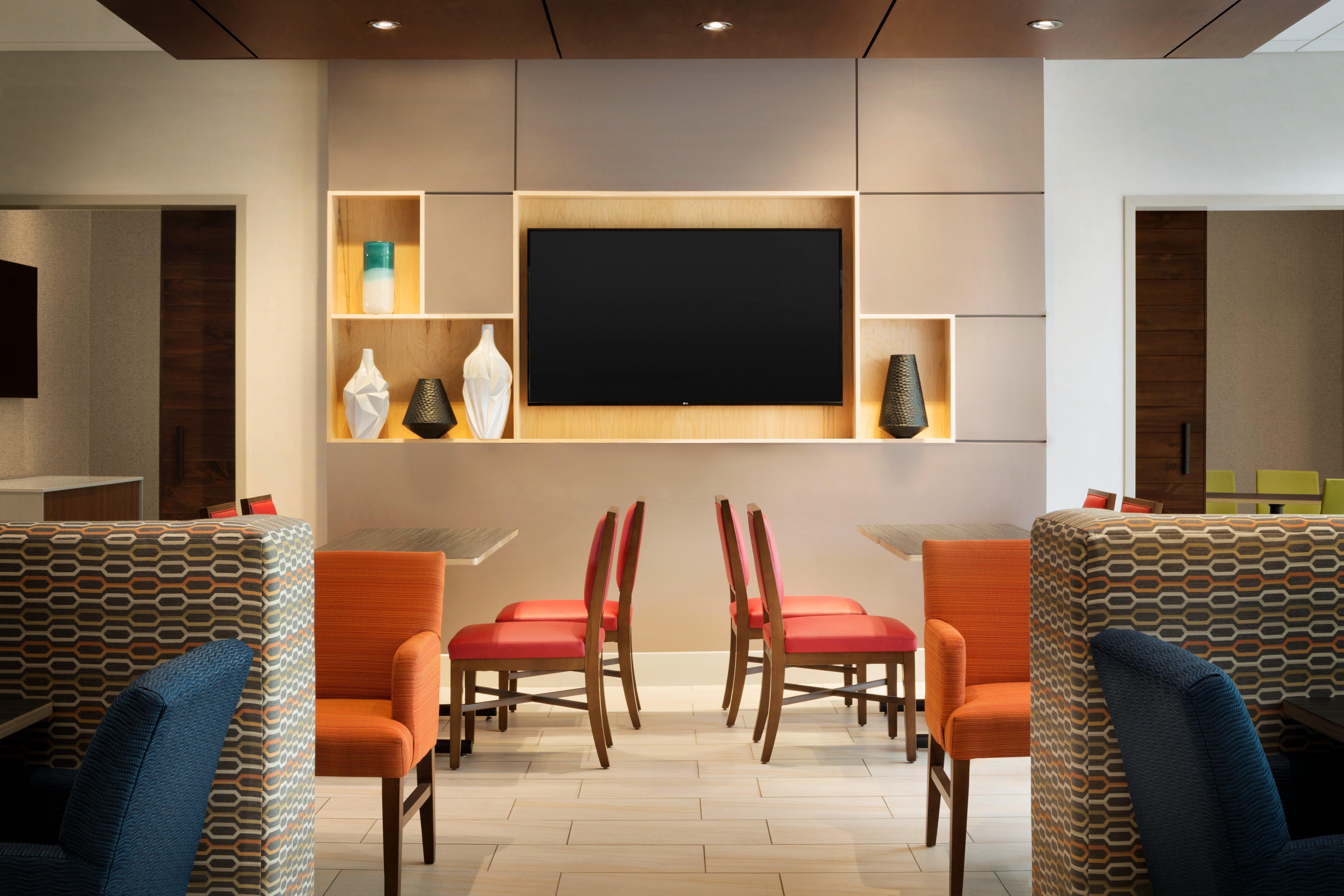 Holiday Inn Express & Suites Clear Spring By Ihg Exterior foto