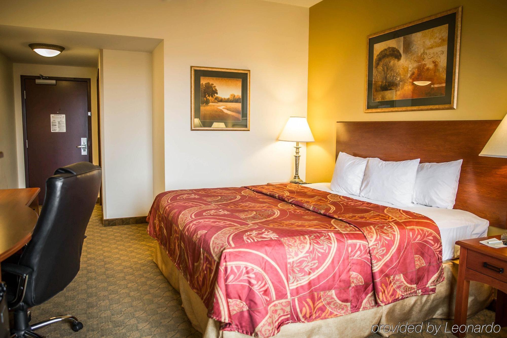 Holiday Inn Express & Suites Clear Spring By Ihg Exterior foto